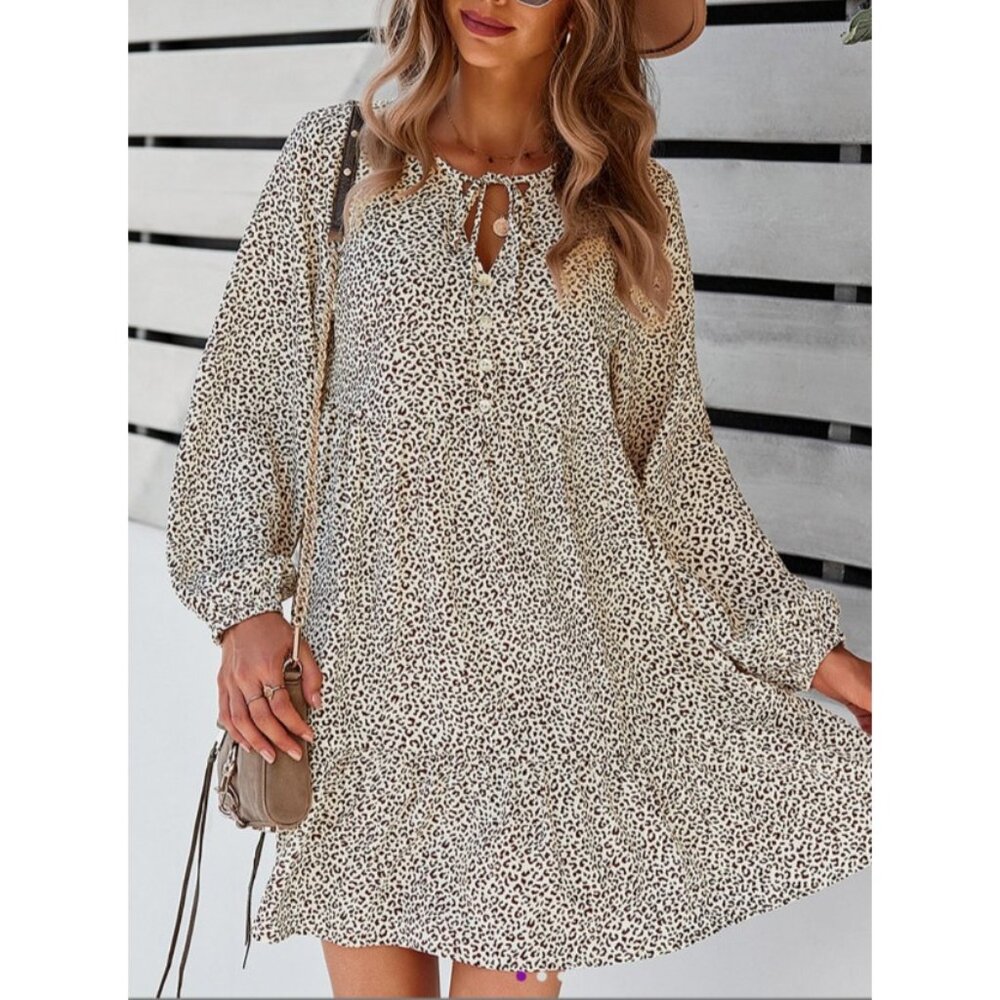 Gaovot Long Sleeve Animal Print Babydoll dress Vneck Tiered NWT Women's LARGE